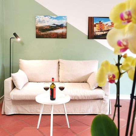 Casa Arya - Independent House - Near The Walls ลุคคา ภายนอก รูปภาพ