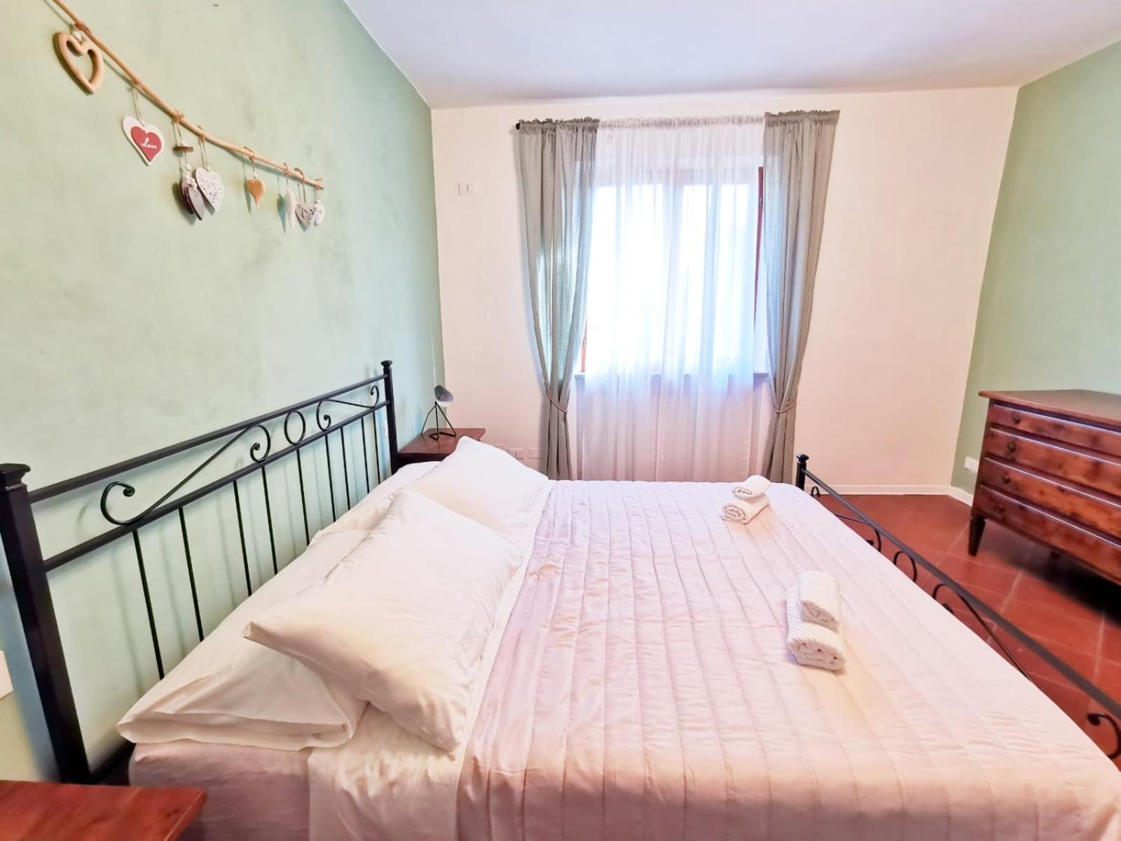 Casa Arya - Independent House - Near The Walls ลุคคา ภายนอก รูปภาพ