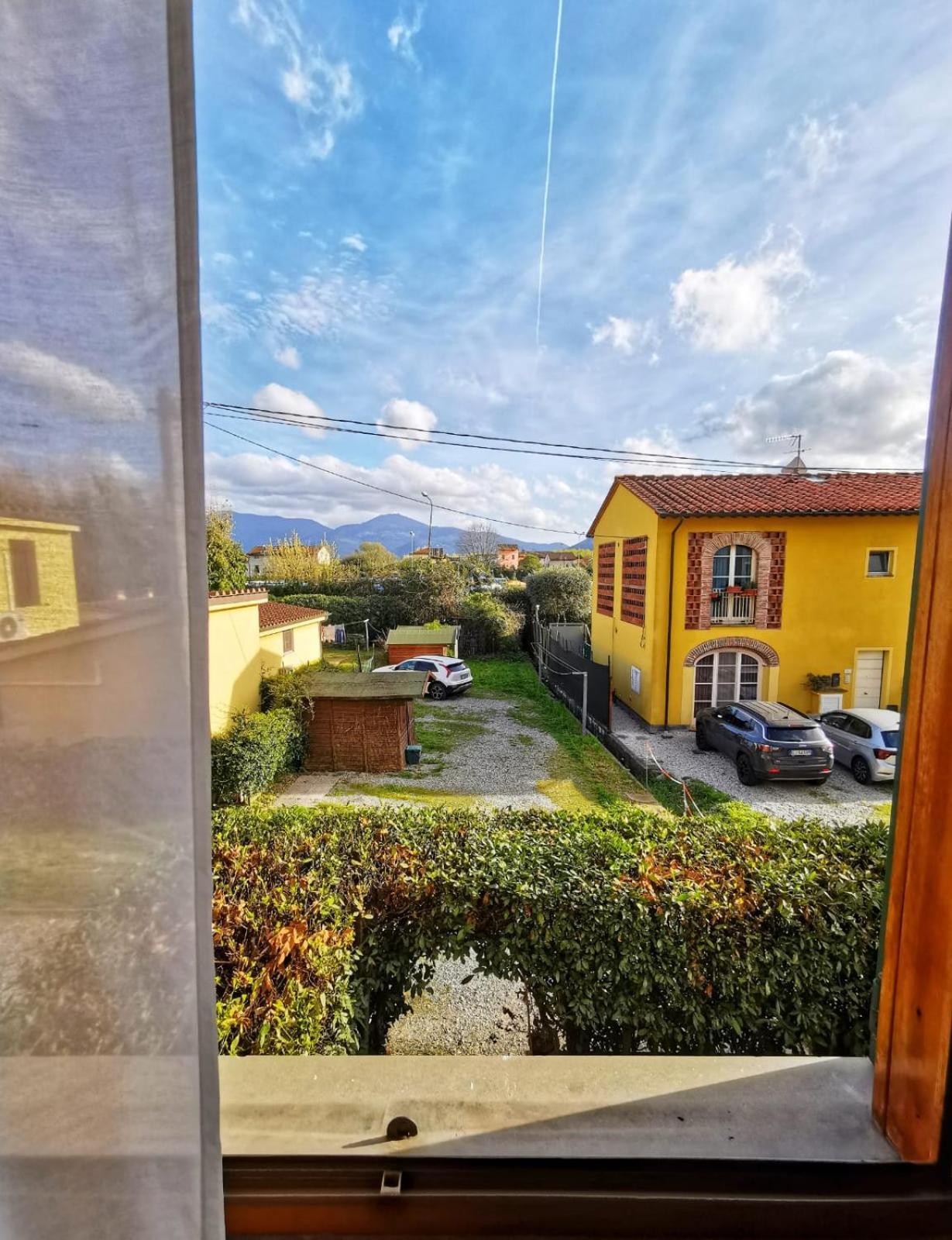 Casa Arya - Independent House - Near The Walls ลุคคา ภายนอก รูปภาพ